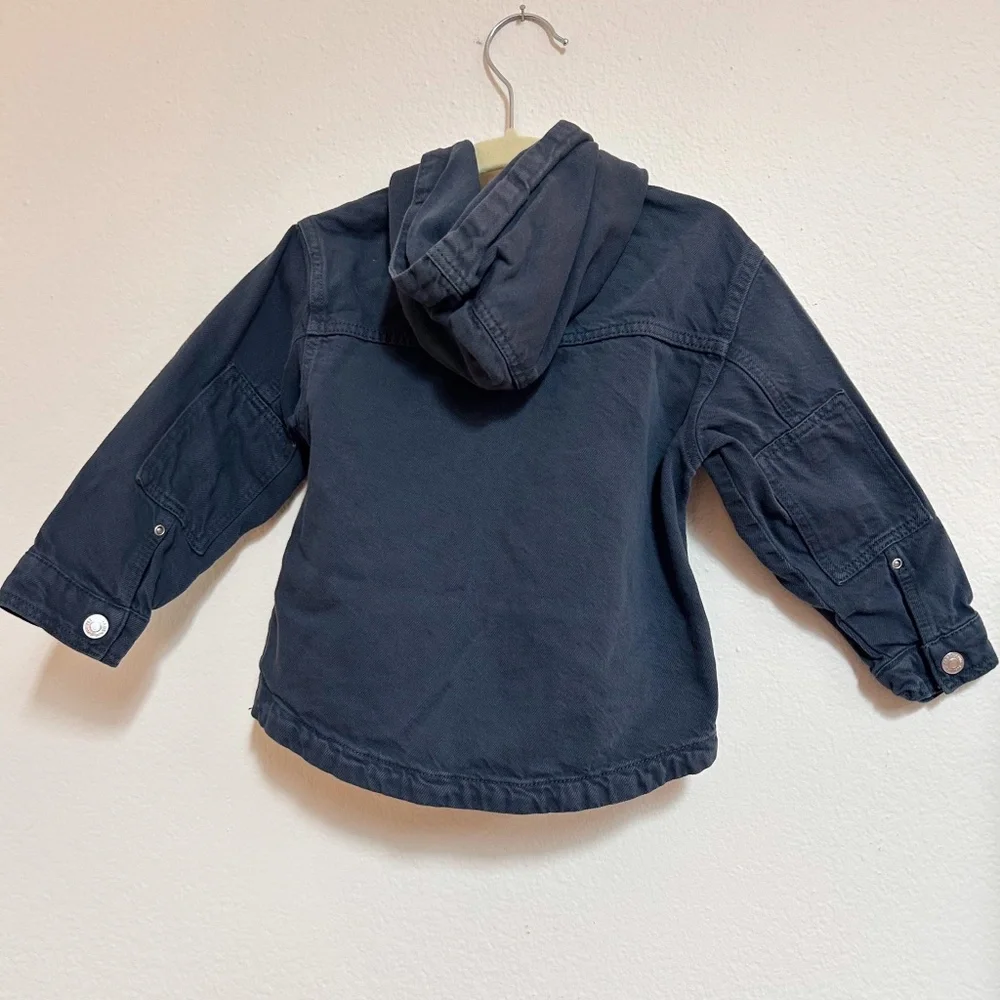 ZARA NAVY Toddler Hooded Navy Denim Jacket, utility, pocket - sz 18-24months